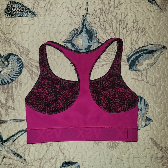 Victoria's Secret Sport The Player Racerback Sports Bra - Picture 4 of 7